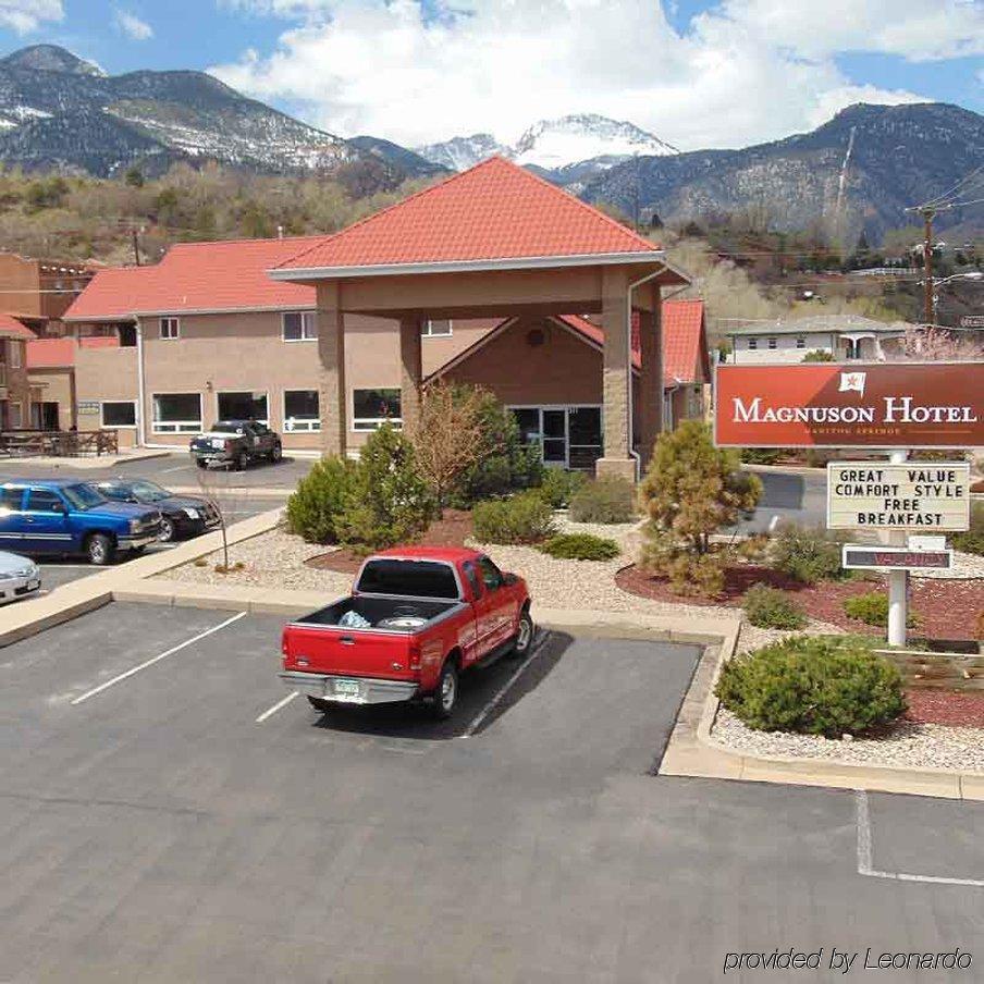 Magnuson Hotel Manitou Springs Exterior photo
